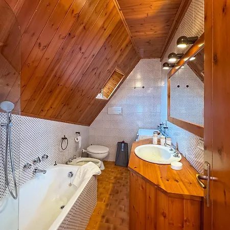 Santa Caterina Apartmán *
